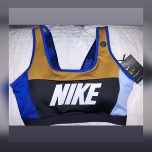 NWT Nike Victory Sports bra in Gold, black & Blue